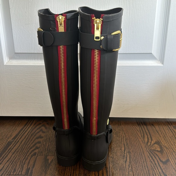 Dreench Steve Madden Rain Boots - Picture 3 of 3